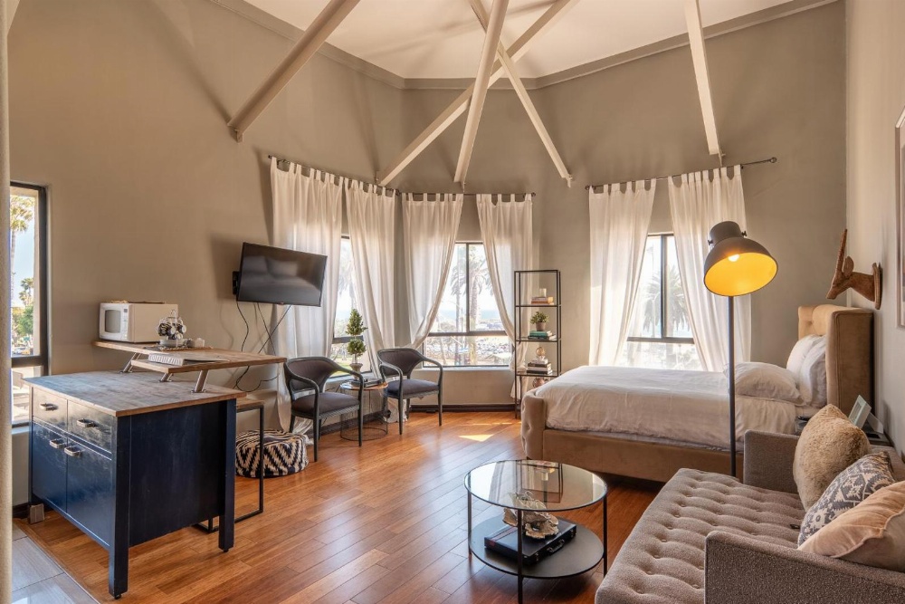 Ocean Luxury Lofts and Suites Main image