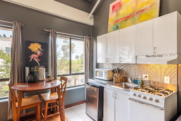 Ocean Luxury Lofts and Suites image 25